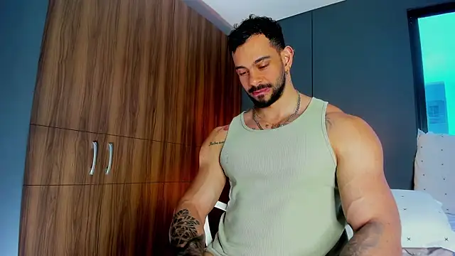 massimo visconti online show from 04.10.26