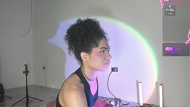V-nus online show from 05.13.26