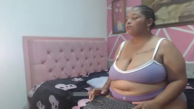 Doll rihana online show from 04.10.26