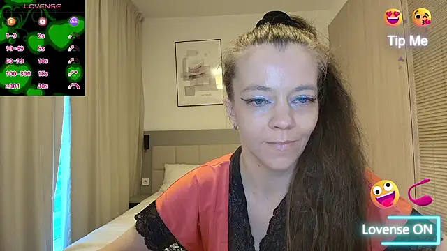 Snapshot of Yana-XX chatting on 03.18.26 Yana-XX online show from 03.18.26
