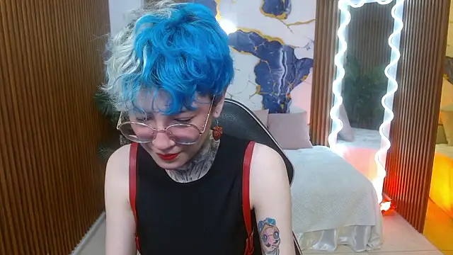 Snapshot of Lyra_tay chatting on 03.01.26 Lyra tay online show from 03.01.26