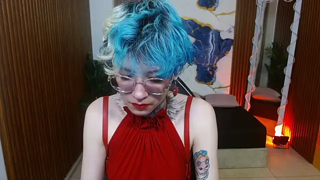 Lyra tay online show from 04.26.26