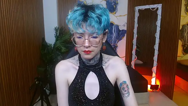 Lyra tay online show from 05.10.26