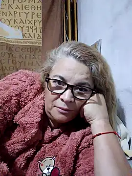 momismilf544 online show from 05.17.26