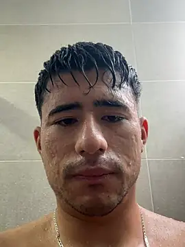 Snapshot of David-latinlover chatting on 07.18.26 David-latinlover online show from 07.18.26