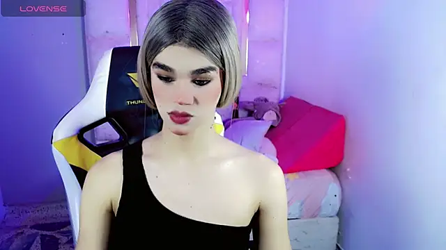 Sophiaa doll  online show from 03.16.26