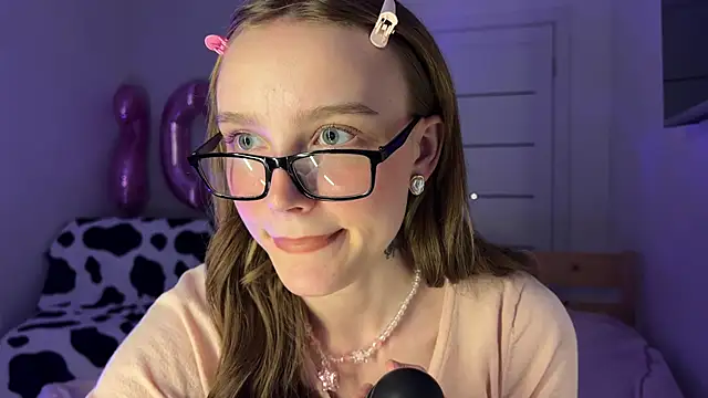 Lolatatee online show from 03.27.26