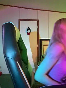 Rainsworld420 online show from 04.19.26