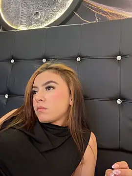   Nahomy online show from 05.11.26