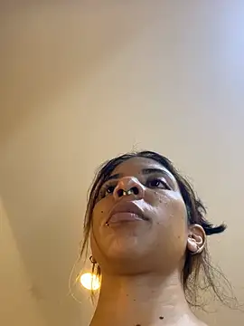 VioletaHills  online show from 04.15.26