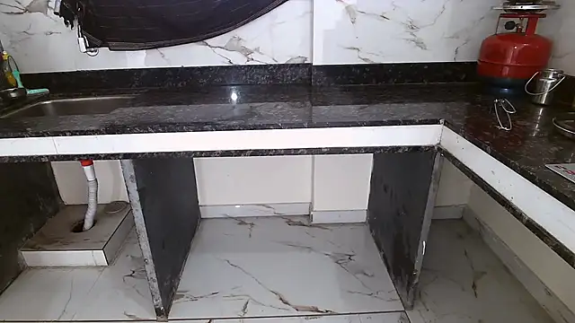 Miss Sanika online show from 04.19.26