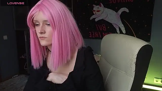 Snapshot of Tender_Swan chatting on 03.12.26 Tender Swan online show from 03.12.26