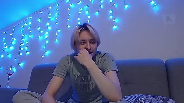 AlexDorothy online show from 03.28.26