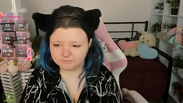 Lunaar  online show from 04.15.26