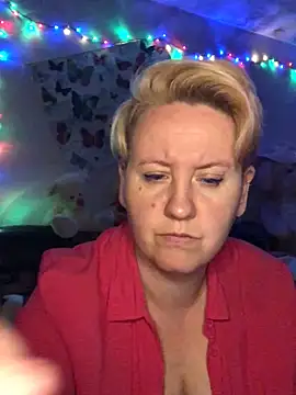 Snapshot of SofiaAmour chatting on 04.09.26 SofiaAmour online show from 04.09.26