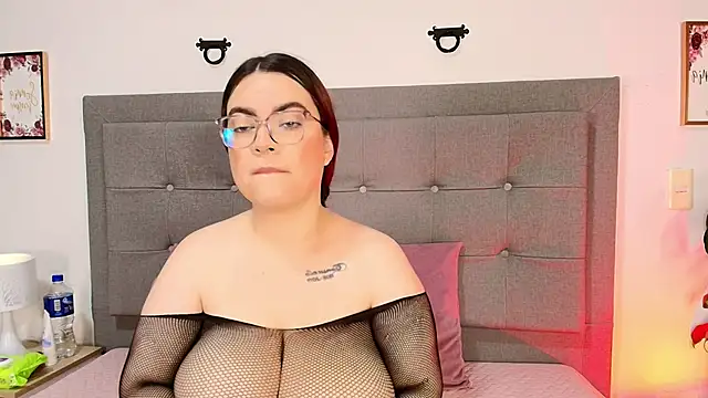 Kiara noirr online show from 04.04.26