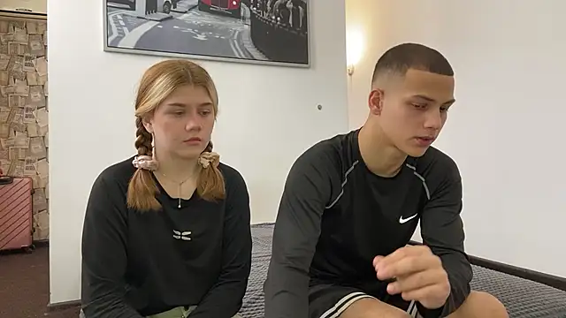 mirel couple online show from 04.29.26