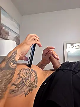 DoggiiDick online show from 02.28.26