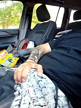 DoggiiDick online show from 04.17.26