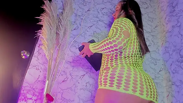 laurengarciaa online show from 06.03.26