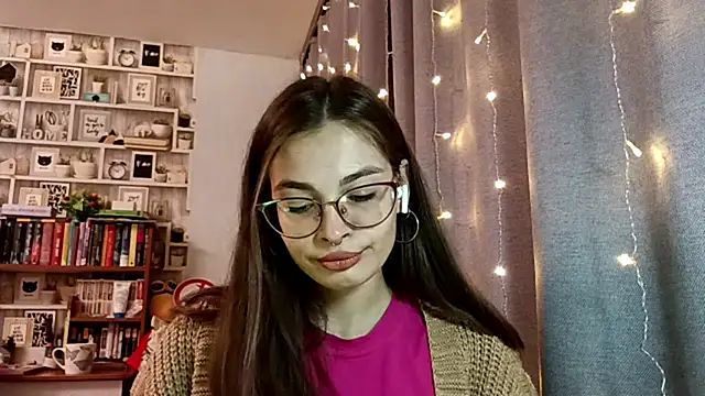 Snapshot of JInaMillsap chatting on 03.09.26 JInaMillsap online show from 03.09.26