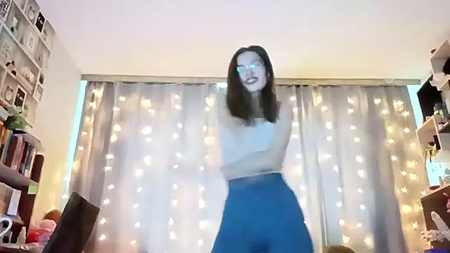 Snapshot of JInaMillsap chatting on 03.14.26 JInaMillsap online show from 03.14.26