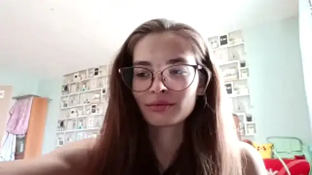 Snapshot of JInaMillsap chatting on 03.27.26 JInaMillsap online show from 03.27.26