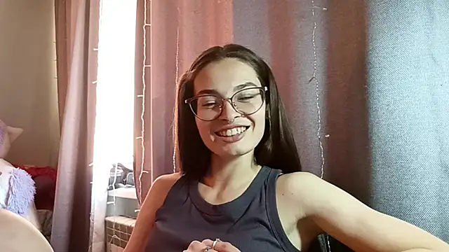 Snapshot of JInaMillsap chatting on 03.31.26 JInaMillsap online show from 03.31.26