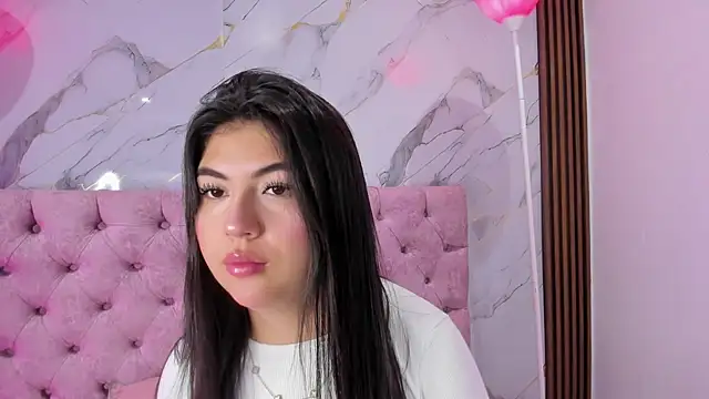 AbrilQuintana  online show from 05.28.26