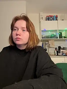 Snapshot of soft_focus chatting on 04.06.26 soft focus online show from 04.06.26