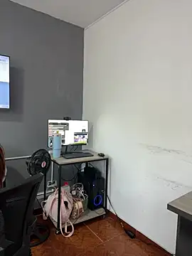 Emi rousse online show from 03.17.26