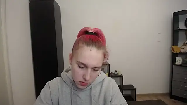 Scarlett lil online show from 03.25.26