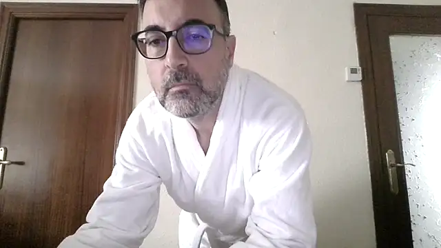 Snapshot of Herren2026 chatting on 03.02.26 Herren2026 online show from 03.02.26