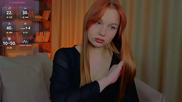 Snapshot of A_DreE chatting on 03.04.26 A DreE online show from 03.04.26