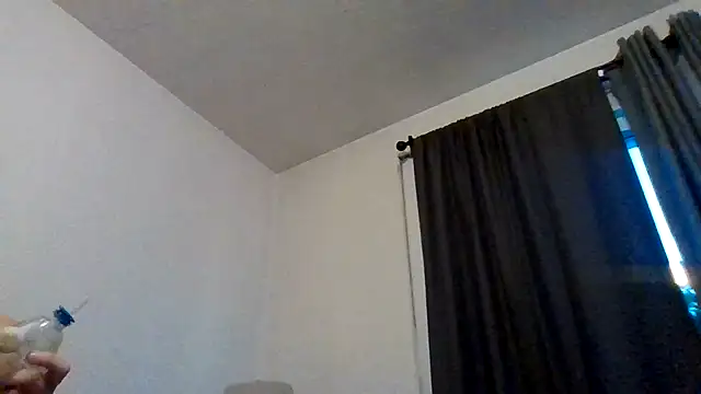 TallHungandCloudy69 online show from 03.18.26