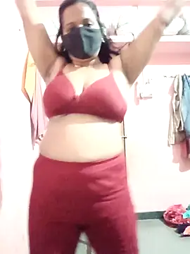 Miss-Dolly07 online show from 04.19.26