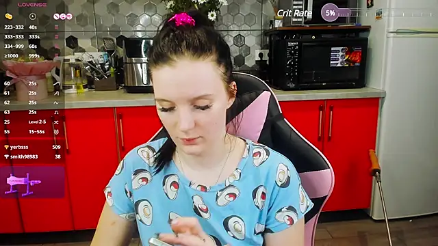 Snapshot of Mary_Blu chatting on 02.06.25 Mary Blu online show from 02.06.25