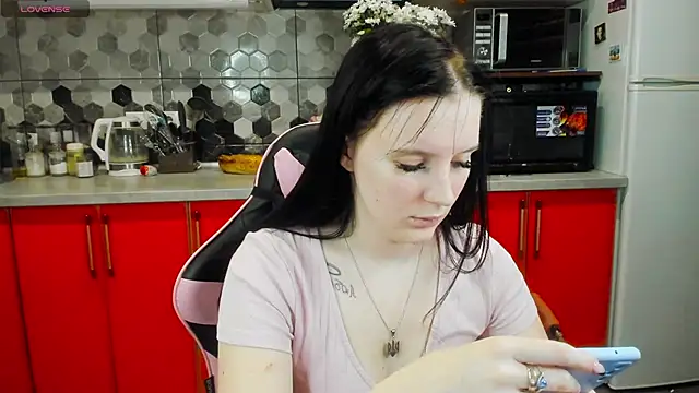 Snapshot of Mary_Blu chatting on 02.07.25 Mary Blu online show from 02.07.25