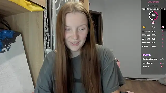 Snapshot of Mary_Blu chatting on 09.12.25 Mary Blu online show from 09.12.25