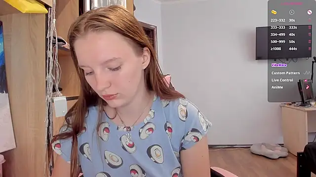 Snapshot of Mary_Blu chatting on 09.15.25 Mary Blu online show from 09.15.25