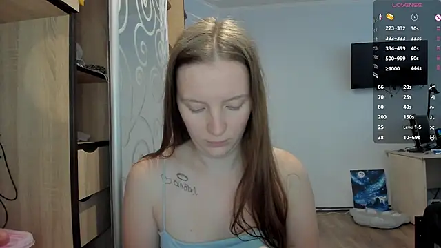 Snapshot of Mary_Blu chatting on 09.26.25 Mary Blu online show from 09.26.25