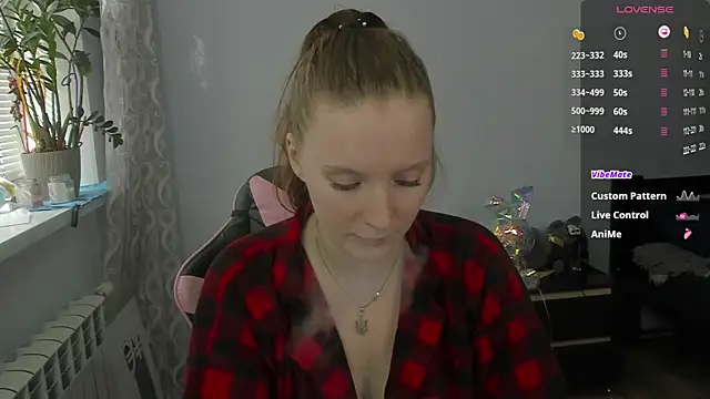 Snapshot of Mary_Blu chatting on 11.15.25 Mary Blu online show from 11.15.25