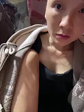 Snapshot of Mimi_pussy chatting on 05.11.26 Mimi pussy online show from 05.11.26