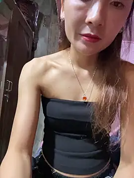 Snapshot of Mimi_pussy chatting on 05.23.26 Mimi pussy online show from 05.23.26