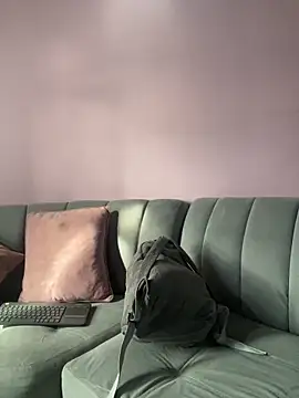 Im Luuu online show from 03.20.26