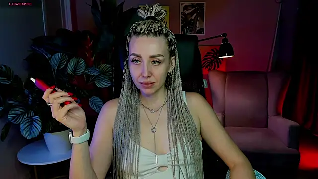 MonicaRiley online show from 06.17.26