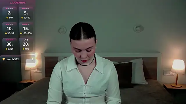 HermioneMoon online show from 03.29.26