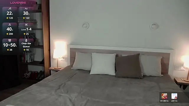 HermioneMoon online show from 04.26.26