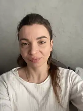 Luna2547 online show from 03.05.26