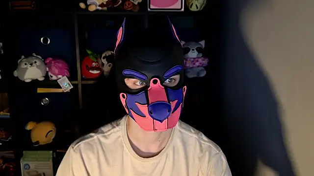 Snapshot of MellPUP chatting on 06.22.26 MellPUP online show from 06.22.26